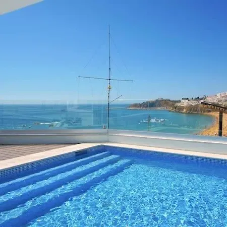 Holiday home Dior View - Luxury Beachfront With Rooftop Pool
