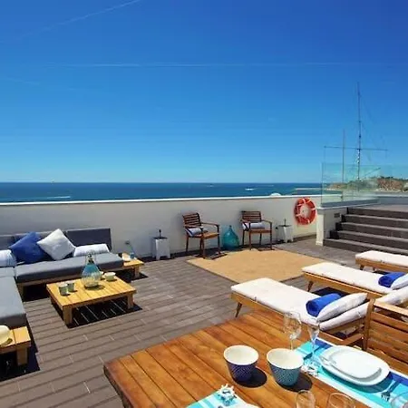 Dior View - Luxury Beachfront With Rooftop Pool