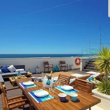 Dior View - Luxury Beachfront With Rooftop Pool *